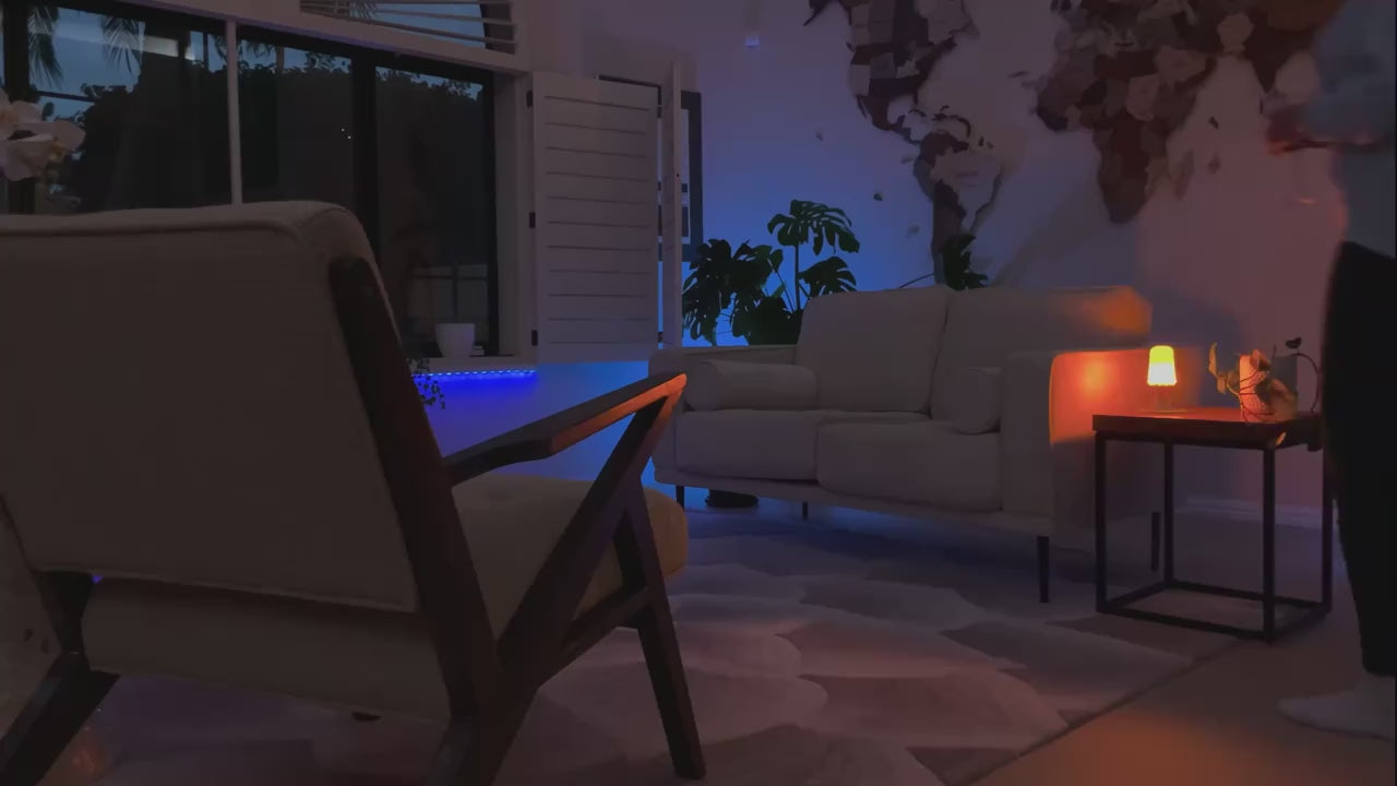 LED Flame Effect Bulb – Flickering Decorative Light for Home, Patio & Fireplace